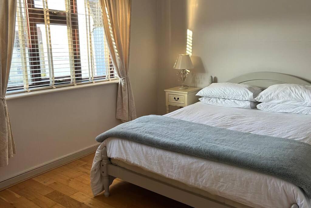 Cosy 2 Bed, Home From Home Haddenham  Exterior foto