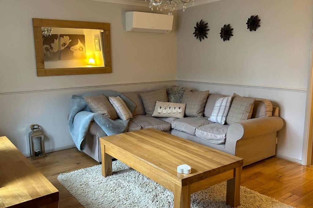 Cosy 2 Bed, Home From Home Haddenham  Exterior foto