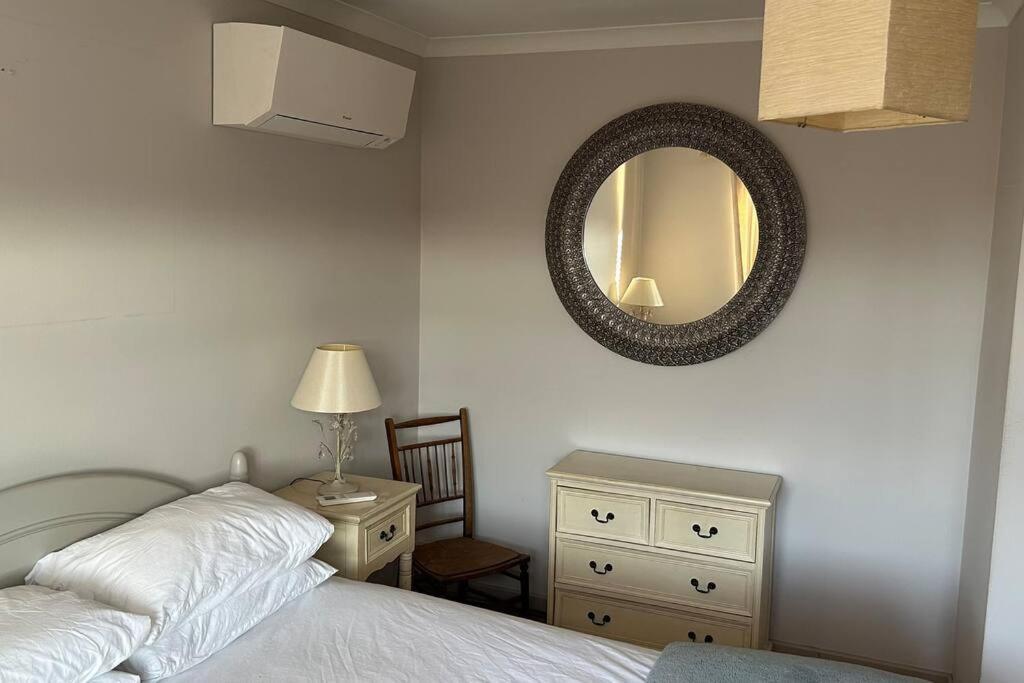 Cosy 2 Bed, Home From Home Haddenham  Exterior foto